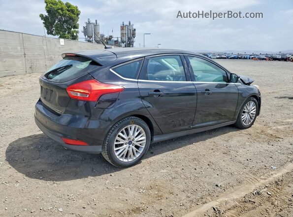 1FADP3N29GL318450 2016 FORD FOCUS Black Tył prawy
