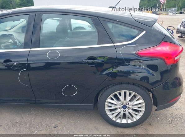 1FADP3N29HL335184 2017 FORD FOCUS Черный 