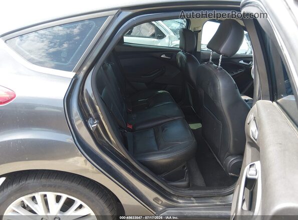 1FADP3N2XJL224228 2018 FORD FOCUS Gray Вид наклейки з VIN-кодом