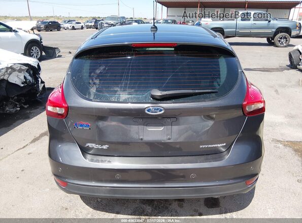 1FADP3N2XJL224228 2018 FORD FOCUS Gray 