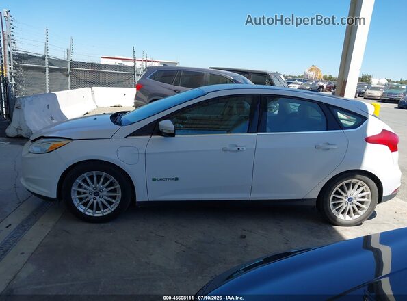 1FADP3R40JL296129 2018 FORD FOCUS ELECTRIC Белый 