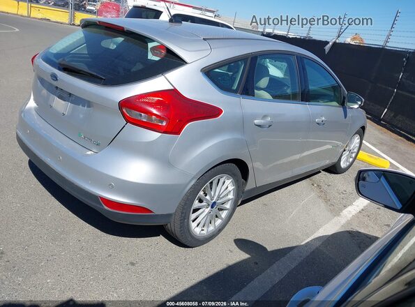 1FADP3R43JL296142 2018 FORD FOCUS ELECTRIC Серебряный Задняя правая четверть