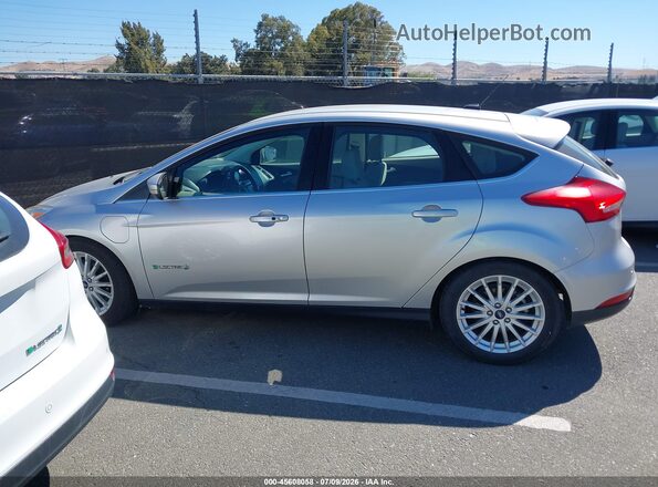 1FADP3R43JL296142 2018 FORD FOCUS ELECTRIC Серебряный 