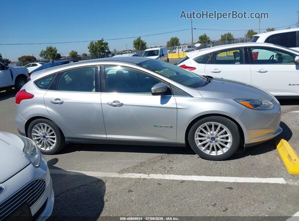 1FADP3R43JL296142 2018 FORD FOCUS ELECTRIC Серебряный Панорамный вид салона 360°