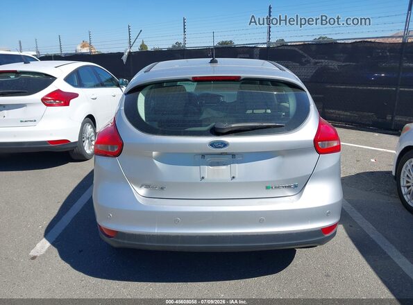1FADP3R43JL296142 2018 FORD FOCUS ELECTRIC Серебряный 