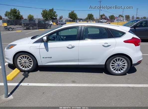 1FADP3R45JL296126 2018 FORD FOCUS ELECTRIC Белый 