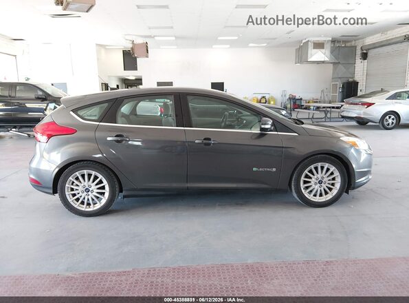1FADP3R46JL296118 2018 FORD FOCUS ELECTRIC Серый Вид задней части салона