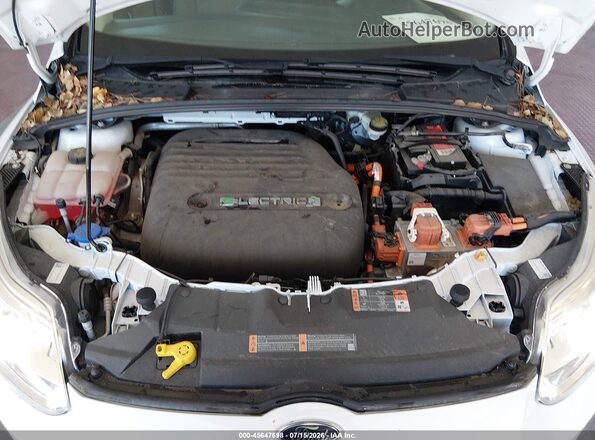 1FADP3R49JL296114 2018 FORD FOCUS ELECTRIC White Rear view