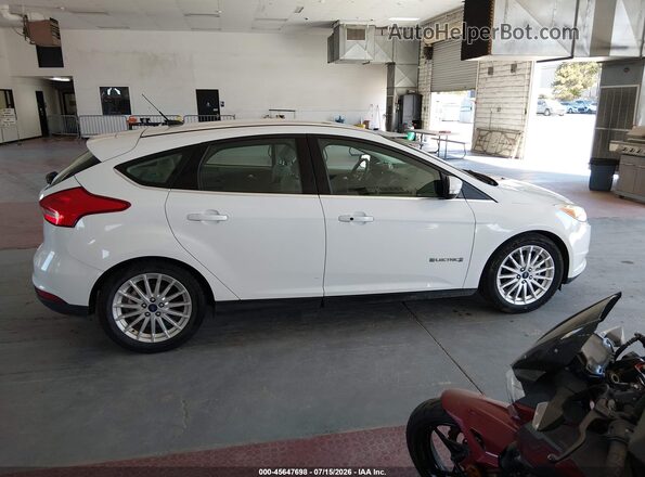 1FADP3R49JL296114 2018 FORD FOCUS ELECTRIC White Rear interior view