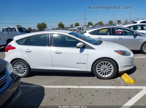 1FADP3R49JL296131 2018 FORD FOCUS ELECTRIC White სალონის 360-გრადუსიანი ხედი
