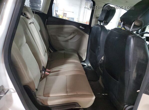 1FADP5AU9JL101992 2018 FORD C-MAX White Вид задніх сидінь