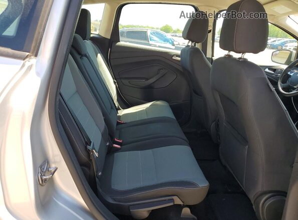 1FADP5AUXGL120303 2016 FORD C-MAX Silver Rear interior view