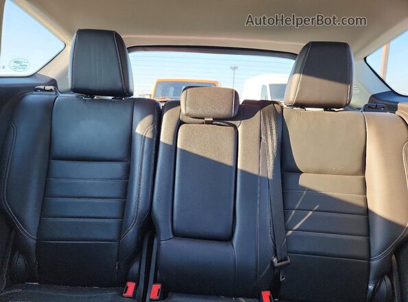 1FADP5BU8GL112926 2016 FORD C-MAX Silver Вид задніх сидінь
