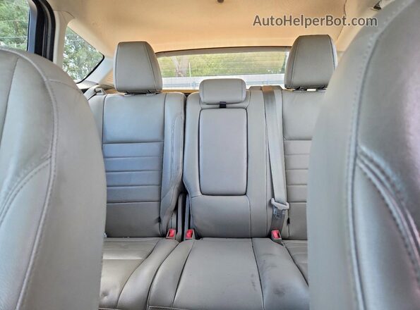 1FADP5CU5GL102448 2016 FORD C-MAX White Rear seats view