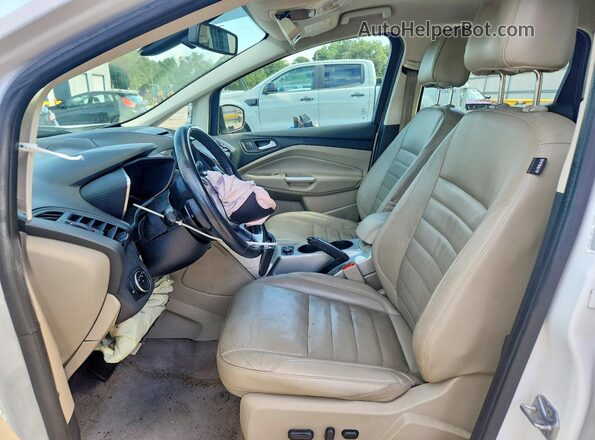 1FADP5CU5GL102448 2016 FORD C-MAX White Front interior view