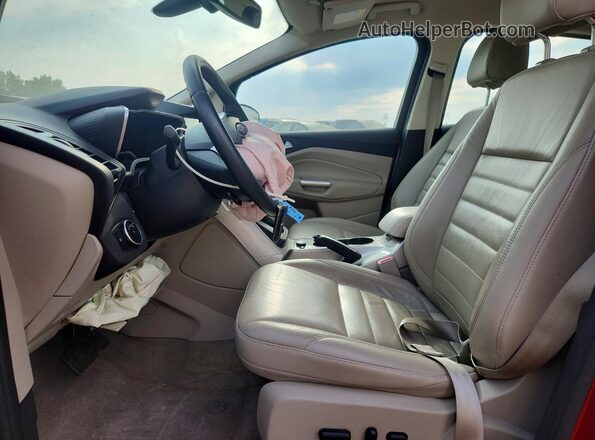 1FADP5CU6GL100949 2016 FORD C-MAX Red Вид салону спереду
