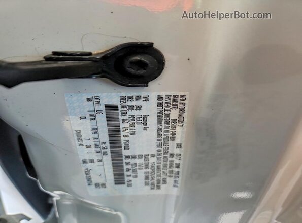 1FADP5DU5HL109738 2017 FORD C-MAX White Widok naklejki z numerem VIN