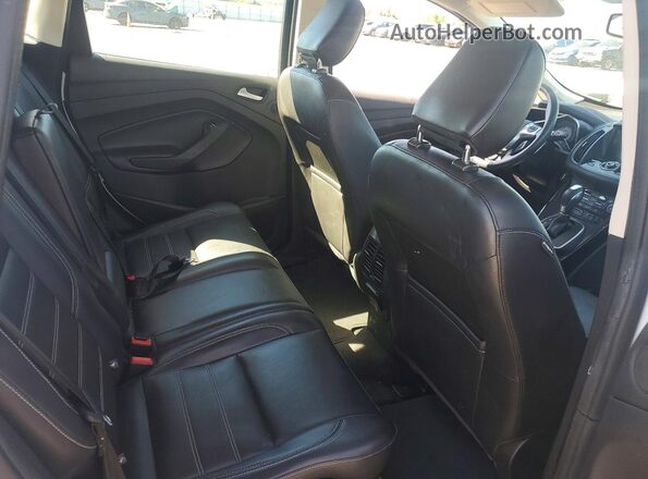 1FADP5DU8JL101946 2018 FORD C-MAX White უკანა სავარძლების ხედი