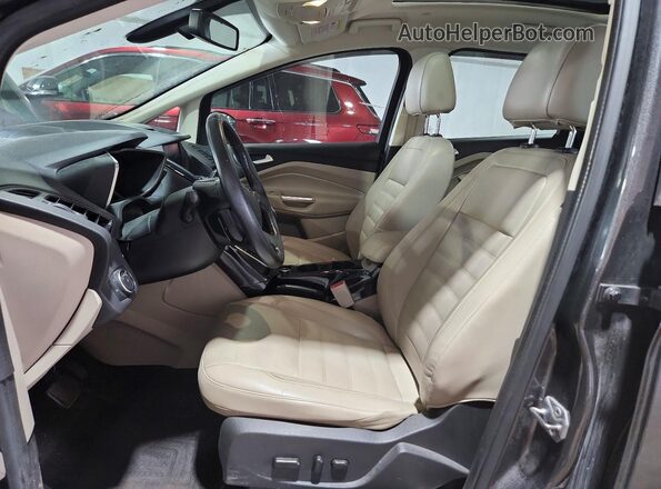 1FADP5FU1HL104694 2017 FORD C-MAX Gray Вид салону спереду