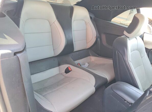 1FAGP8FF4R5120118 2024 FORD MUSTANG Silver Rear seats view
