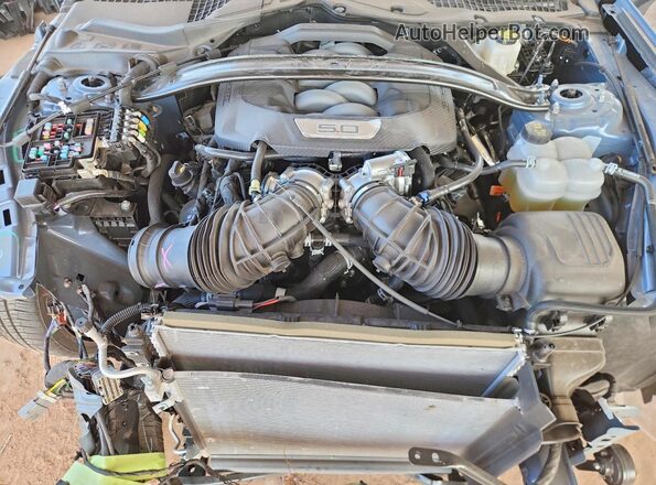1FAGP8FF7S5132513 2025 FORD MUSTANG Blue Vista interior trasera