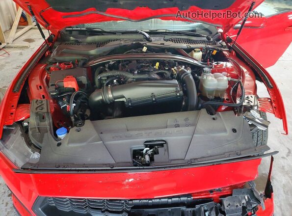1FAGP8UH4T5115643 2026 FORD MUSTANG Red Вид задньої частини салону