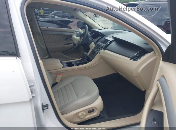 1FAHP2D85JG134060 2018 FORD TAURUS White Widok wnętrza z przodu