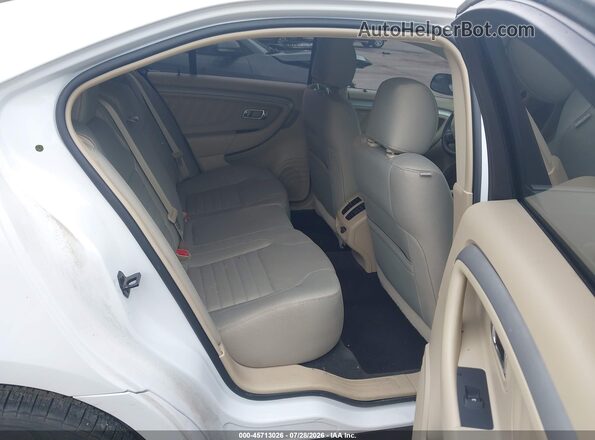 1FAHP2D85JG134060 2018 FORD TAURUS White Widok naklejki z numerem VIN