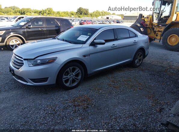 1FAHP2E80GG144258 2016 FORD TAURUS Silver Vista tres cuartos delantera izquierda