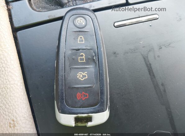1FAHP2E89HG103516 2017 FORD TAURUS Серебряный Вид панели приборов
