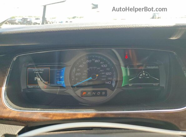 1FAHP2F84JG128389 2018 FORD TAURUS Silver Widok zestawu wskaźników