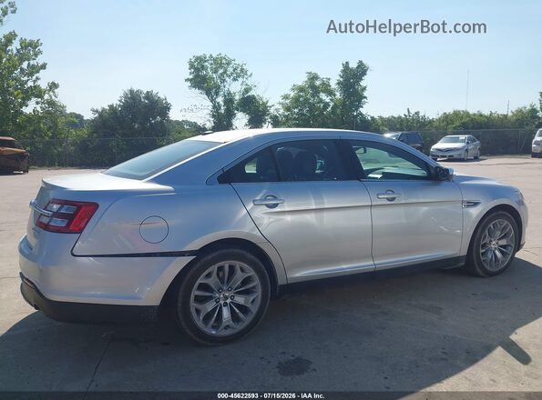 1FAHP2F85GG120276 2016 FORD TAURUS Silver Widok wnętrza z tyłu