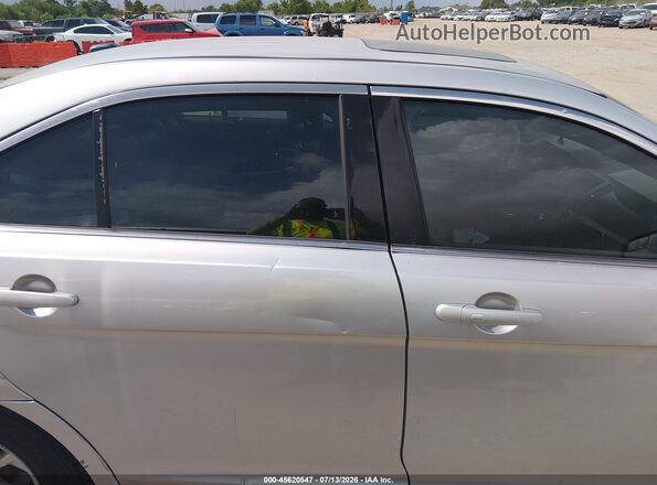 1FAHP2F88GG109689 2016 FORD TAURUS Silver Widok wnętrza z tyłu