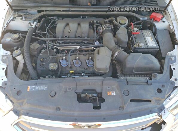 1FAHP2H80JG123591 2018 FORD TAURUS White Вид задньої частини салону