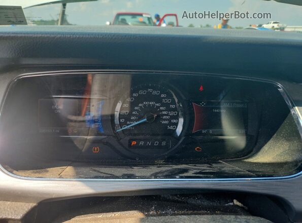 1FAHP2H85GG134207 2016 FORD TAURUS White Vista del cuadro de instrumentos