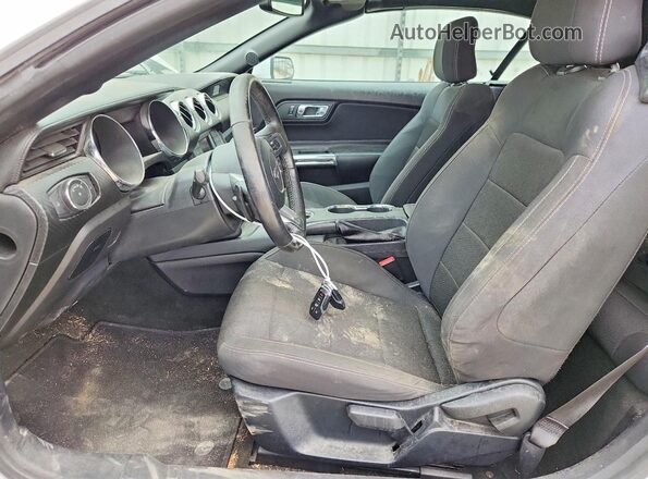1FATP8EM3G5290806 2016 FORD MUSTANG White Vista interior delantera