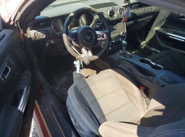 1FATP8EM6G5257623 2016 FORD MUSTANG Red Widok deski rozdzielczej