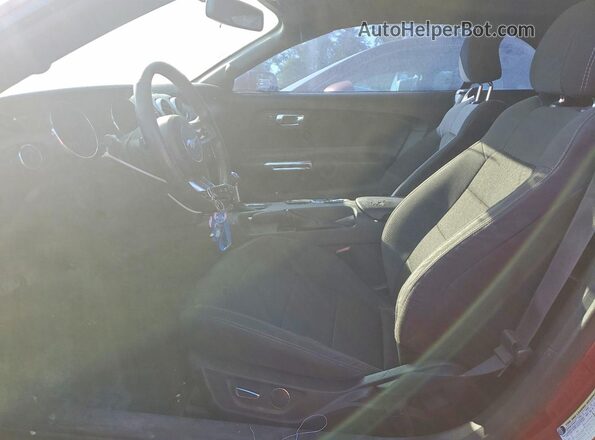 1FATP8EM6G5257623 2016 FORD MUSTANG Red Widok wnętrza z przodu