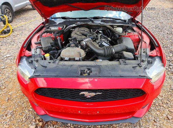 1FATP8EM6G5304424 2016 FORD MUSTANG Red Rear interior view