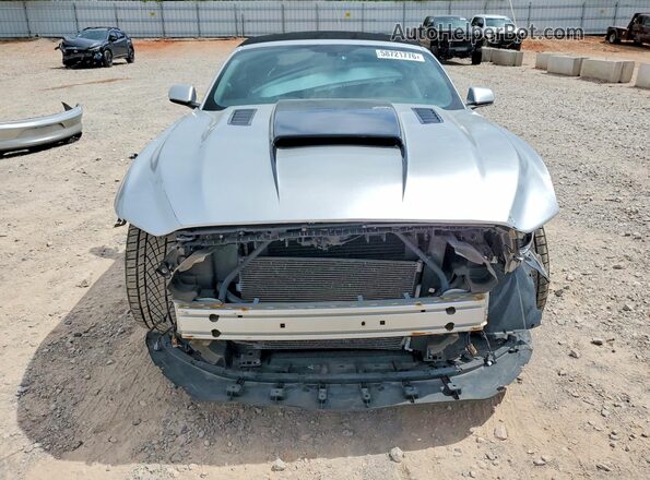 1FATP8EM7G5227076 2016 FORD MUSTANG Серебряный Вид спереди