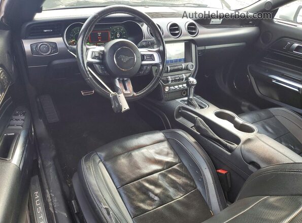 1FATP8FF0K5138362 2019 FORD MUSTANG Silver Вид панелі приладів