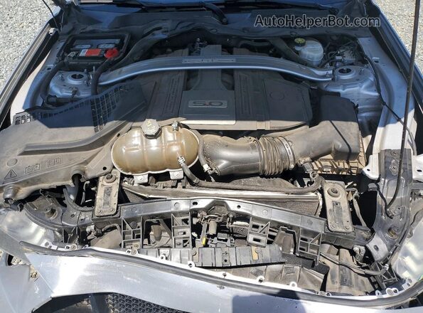 1FATP8FF0K5179512 2019 FORD MUSTANG Silver Vista interior trasera