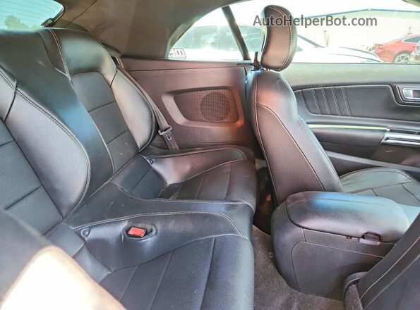 1FATP8FF1J5139020 2018 FORD MUSTANG Silver უკანა სავარძლების ხედი
