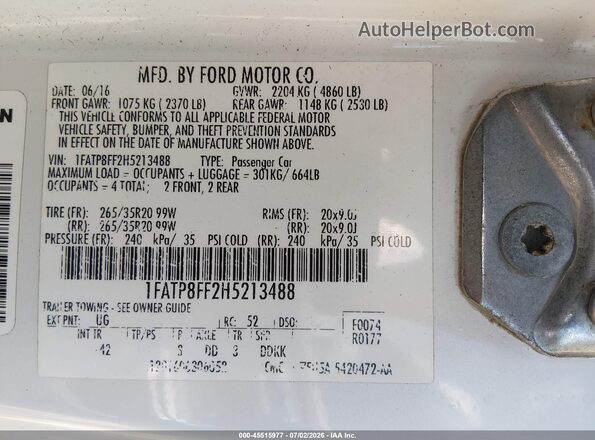 1FATP8FF2H5213488 2017 FORD MUSTANG Белый Вид подкапотного пространства