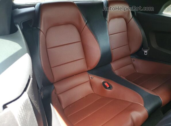 1FATP8FF7G5223528 2016 FORD MUSTANG White Вид задніх сидінь