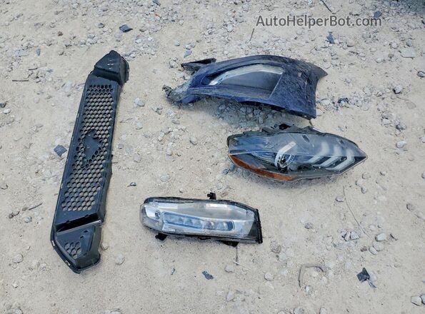 1FATP8FF7J5181434 2018 FORD MUSTANG Синий Вид подкапотного пространства