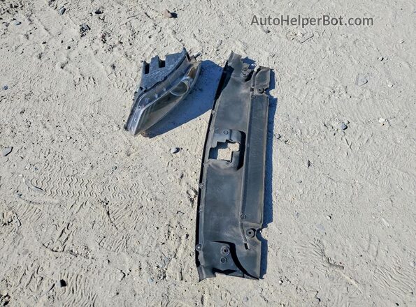 1FATP8UH0G5282120 2016 FORD MUSTANG Red ძრავის განყოფილების ხედი