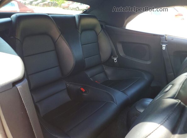 1FATP8UH0G5292193 2016 FORD MUSTANG Orange Vista de los asientos traseros