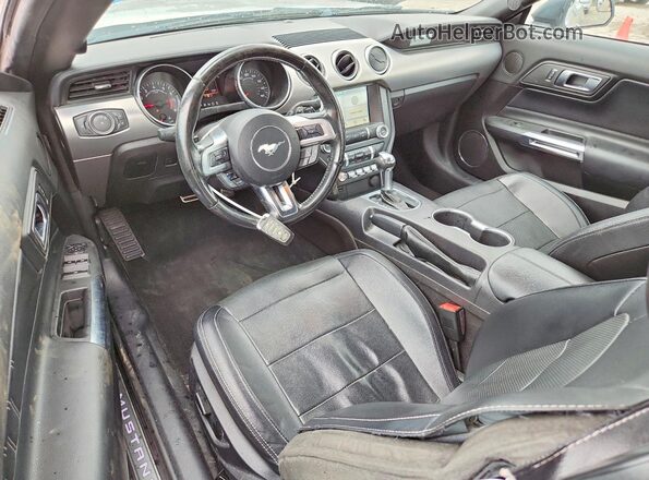 1FATP8UH0K5170507 2019 FORD MUSTANG Silver Widok deski rozdzielczej