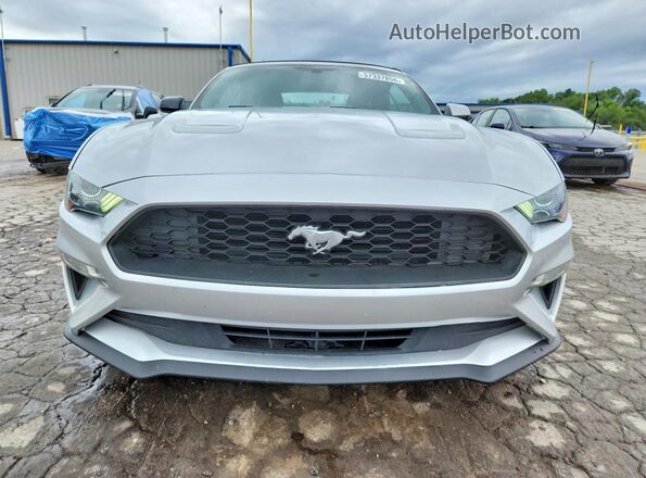 1FATP8UH0K5170507 2019 FORD MUSTANG Silver Widok z przodu
